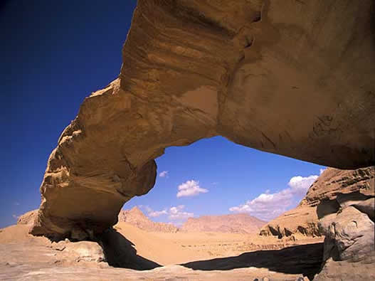Wadi Rum tour during holiday in Jordan